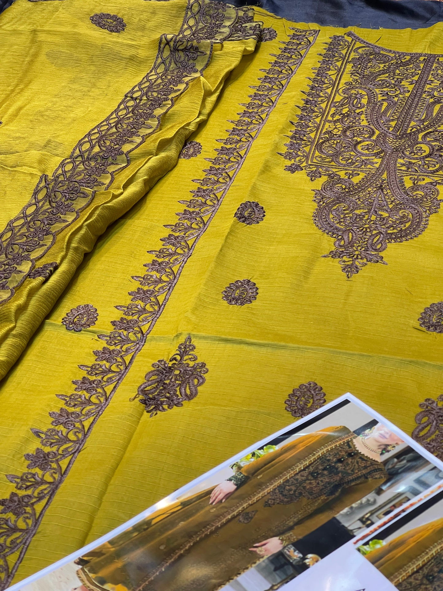 Asim Jofa: Lawn 3pec