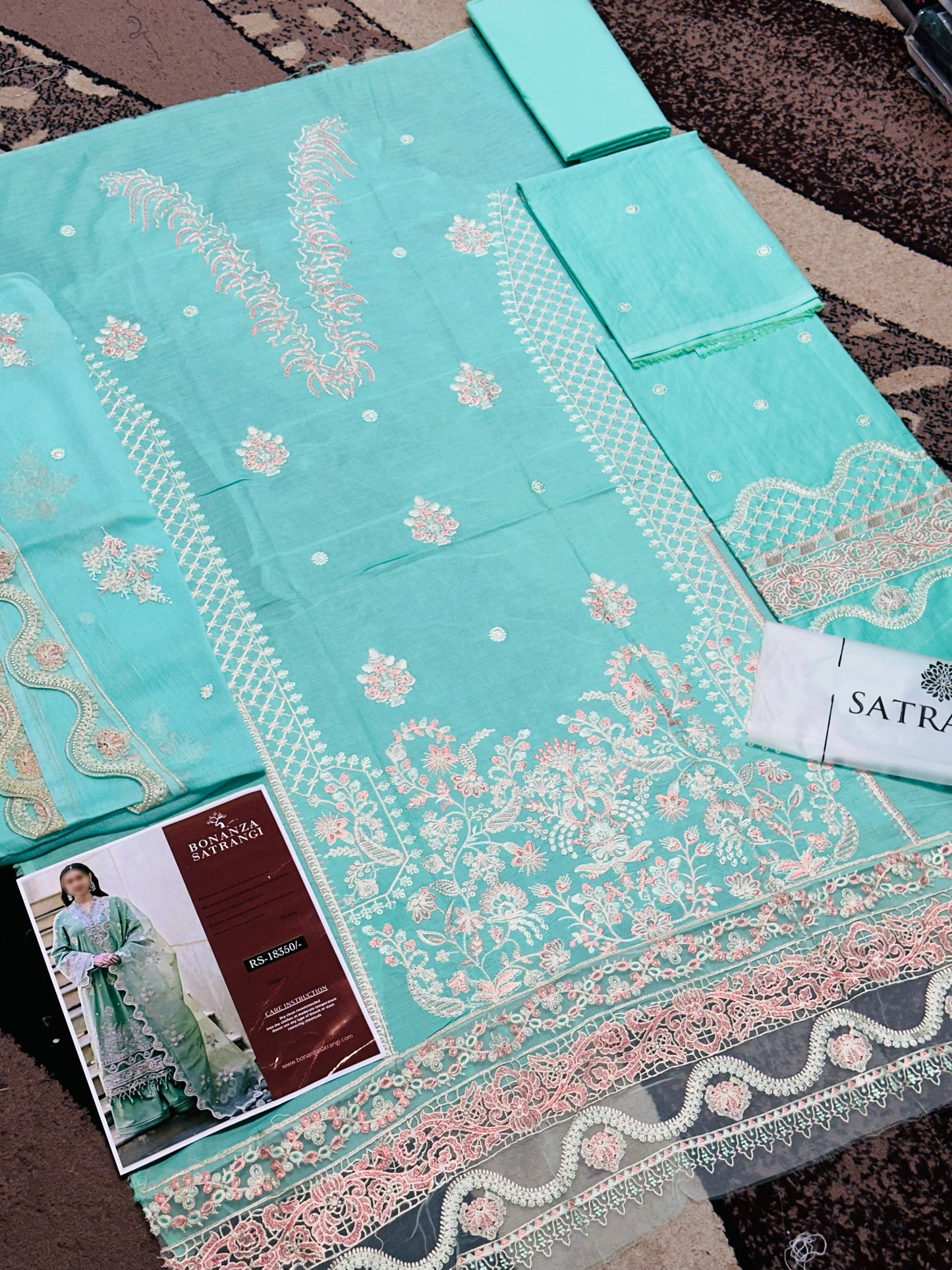 Bonanza Satrangi Luxury Fancy Bana Dora Lawn Dyed Heavy Embroided Front with Daman Lace