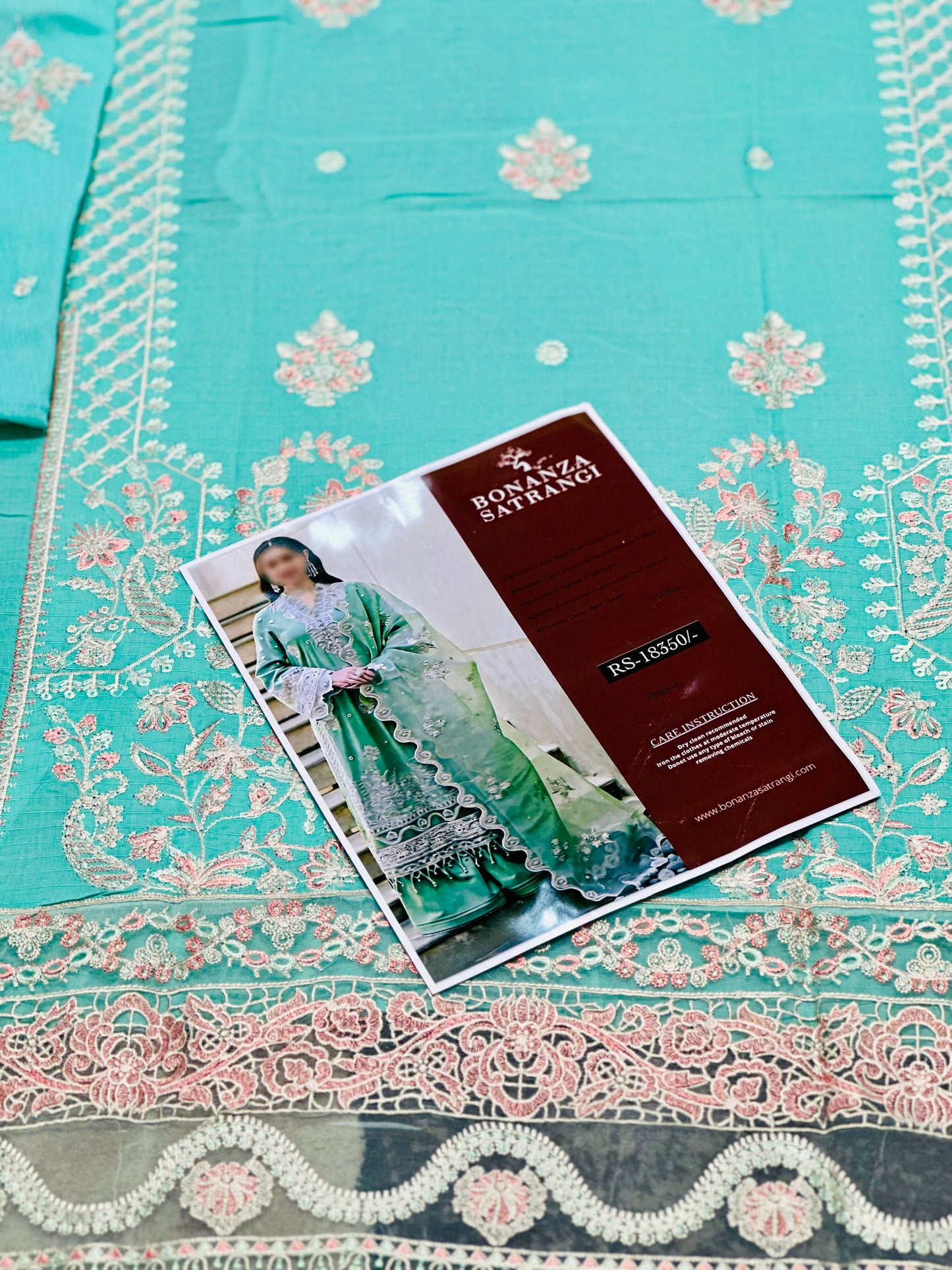 Bonanza Satrangi Luxury Fancy Bana Dora Lawn Dyed Heavy Embroided Front with Daman Lace
