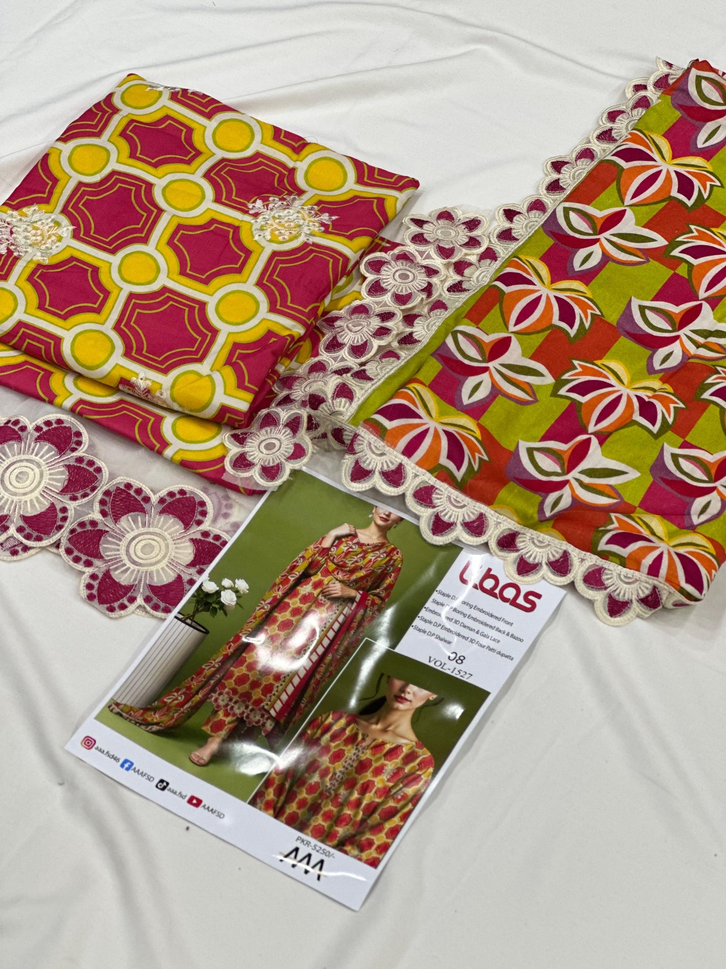 Linen 3-Piece Printed Suit with Embroidery