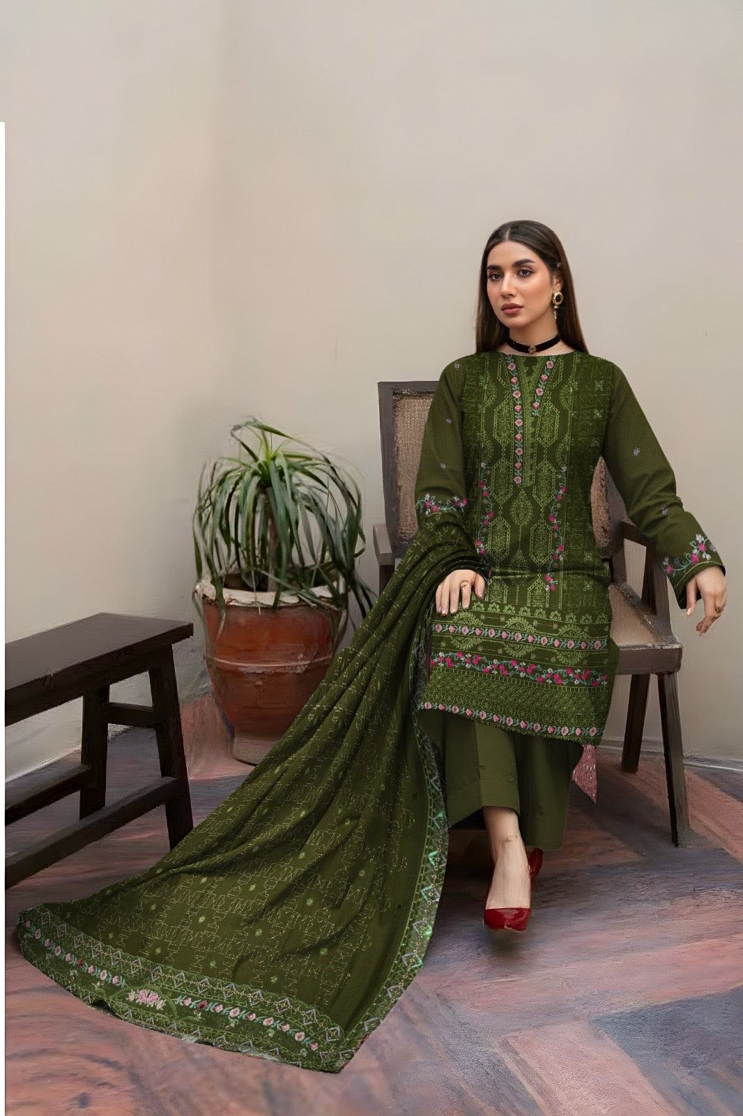 DHANAK – 3 Piece Luxury Embroidered Collection